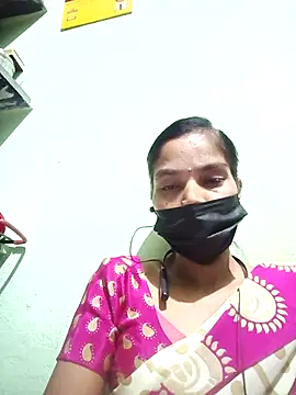 anusiya01 online show from September 2025 04:57:02 PM