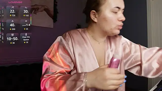 Ariell Margot  online show from December 2025 02:11:01 PM