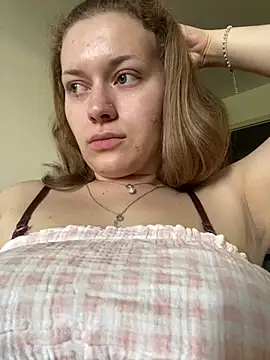 Snapshot of Ariell_Margot_ chatting on June 2026 12:21:01 PM Ariell Margot online show from June 2026 12:21:01 PM