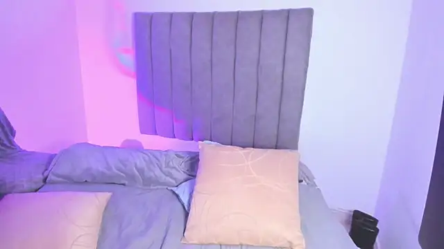 sarah  bigboobs online show from December 2025 12:20:02 PM