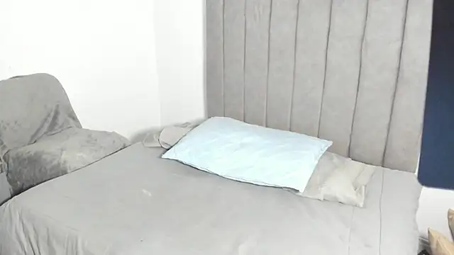 sarah  bigboobs online show from November 2025 11:32:02 AM