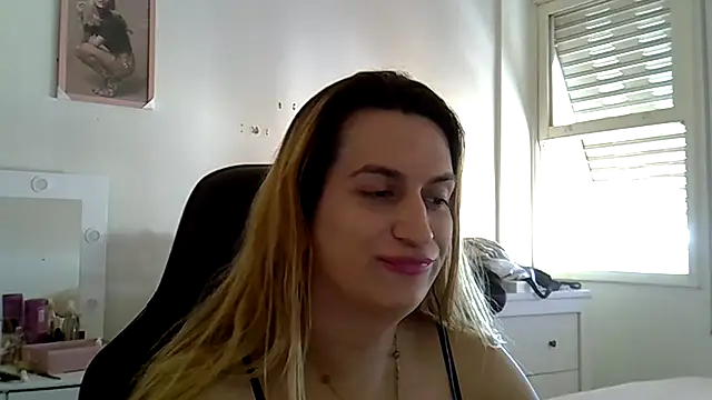 luizacandy online show from May 2026 06:56:01 PM