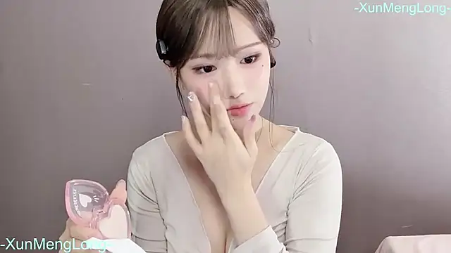 -XunMengLong- online show from May 2026 06:56:01 PM