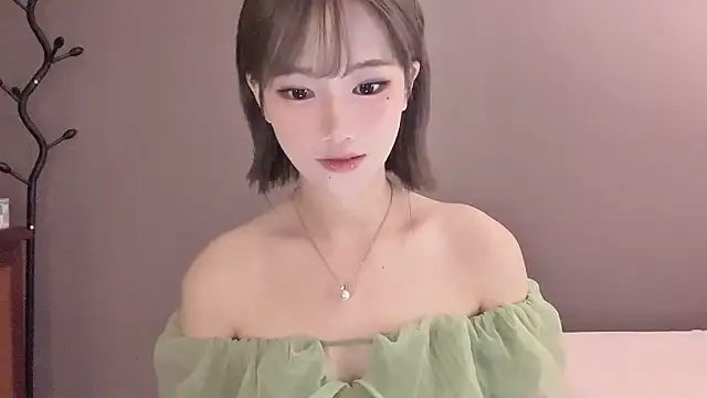 -XunMengLong- online show from November 2025 04:40:01 PM