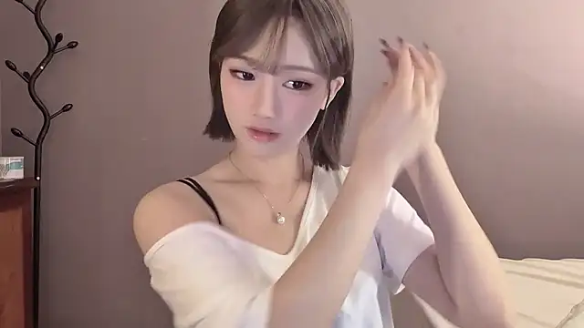 -XunMengLong- online show from November 2025 05:17:01 PM