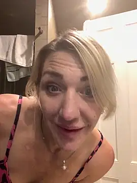 camdanz777 online show from September 2025 09:05:02 AM