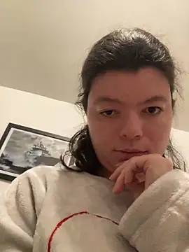 Snapshot of annonyme__422 chatting on December 2024 11:17:02 PM annonyme 422 online show from December 2024 11:17:02 PM