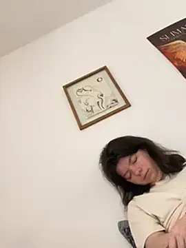 Snapshot of annonyme__422 chatting on March 2025 01:30:01 PM annonyme 422 online show from March 2025 01:30:01 PM