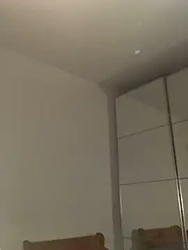 Snapshot of annonyme__422 chatting on December 2024 01:18:02 AM annonyme 422 online show from December 2024 01:18:02 AM