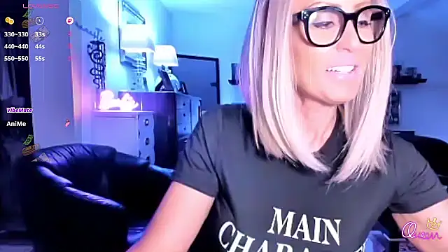 VelvetBarbie online show from April 2026 12:02:02 AM