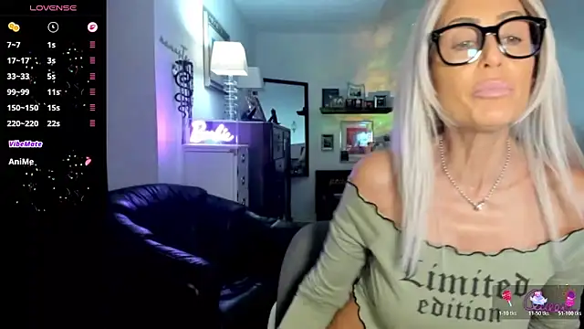 VelvetBarbie online show from March 2026 06:04:01 PM