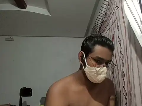 brownguy1234 online show from February 2025 11:58:01 AM