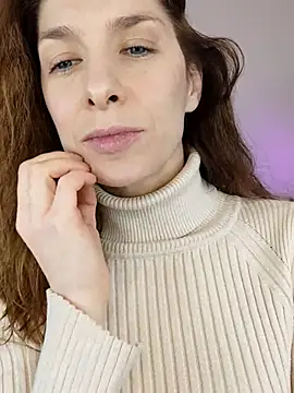 YourSuperModel online show from January 2026 02:09:01 PM