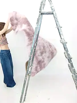 YourSuperModel online show from January 2026 08:18:01 AM