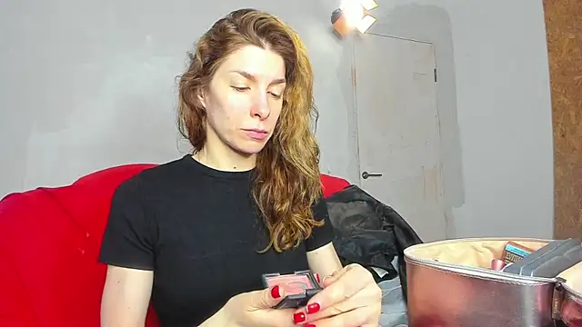 YourSuperModel online show from February 2025 04:42:02 AM