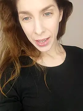 YourSuperModel online show from December 2025 01:57:01 PM