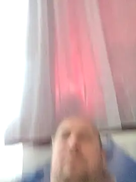 Snapshot of intx800 chatting on October 2025 10:27:02 AM intx800 online show from October 2025 10:27:02 AM