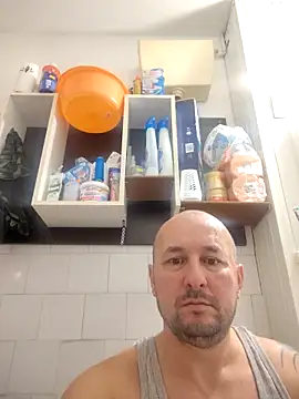 Snapshot of intx800 chatting on December 2025 03:19:02 AM intx800 online show from December 2025 03:19:02 AM