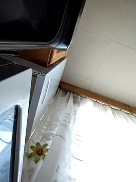 intx800 online show from April 2026 04:52:01 AM