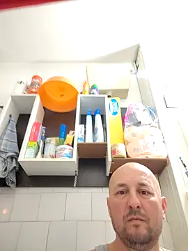 intx800 online show from March 2026 03:17:02 AM