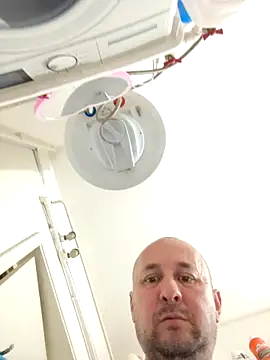 intx800 online show from March 2026 05:57:02 PM