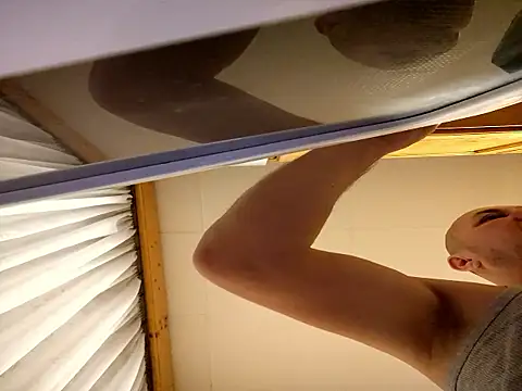 Snapshot of intx800 chatting on December 2025 04:51:02 AM intx800 online show from December 2025 04:51:02 AM