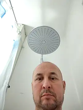 Snapshot of intx800 chatting on December 2025 07:07:02 PM intx800 online show from December 2025 07:07:02 PM