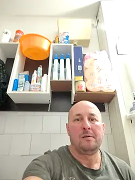 intx800 online show from February 2026 02:05:01 PM