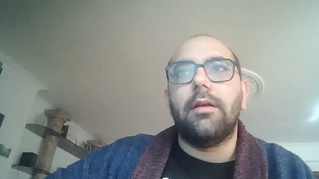 Snapshot of manokiitoo chatting on April 2026 09:24:01 AM manokiitoo online show from April 2026 09:24:01 AM