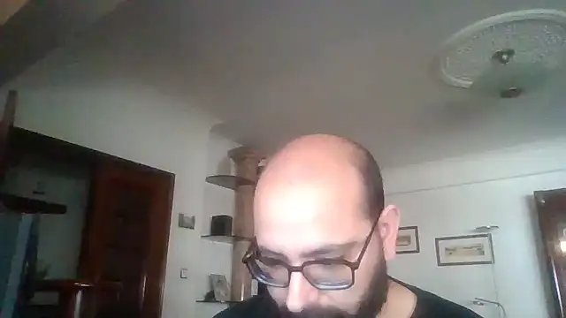 Snapshot of manokiitoo chatting on April 2026 03:09:01 PM manokiitoo online show from April 2026 03:09:01 PM