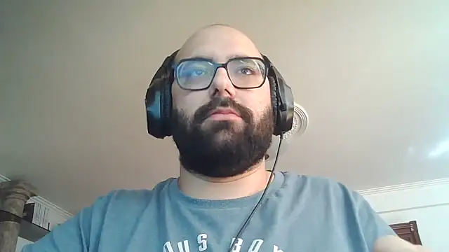 Snapshot of manokiitoo chatting on March 2026 10:05:02 AM manokiitoo online show from March 2026 10:05:02 AM