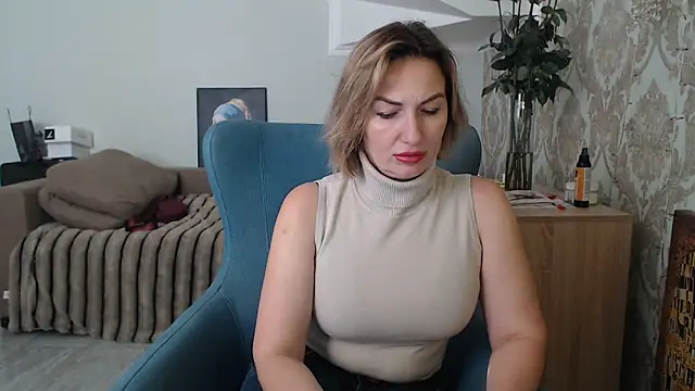 Mallinia online show from March 2026 11:48:02 AM