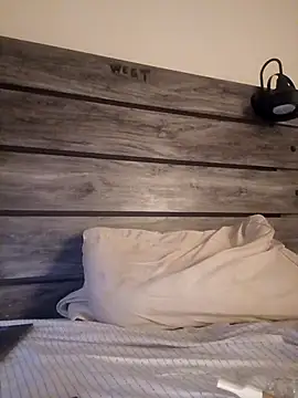 Snapshot of Mcoleman4642 chatting on September 2025 02:28:02 PM Mcoleman4642 online show from September 2025 02:28:02 PM