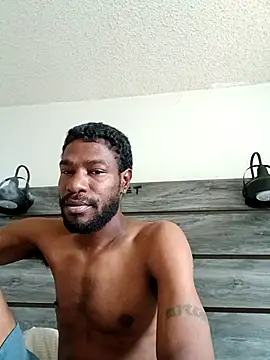 Snapshot of Mcoleman4642 chatting on September 2025 01:49:01 PM Mcoleman4642 online show from September 2025 01:49:01 PM