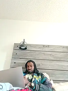 Snapshot of Mcoleman4642 chatting on November 2025 05:29:02 PM Mcoleman4642 online show from November 2025 05:29:02 PM