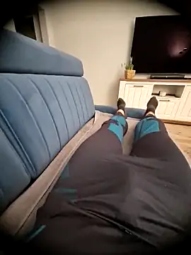 axecoman60 online show from March 2025 06:32:01 PM