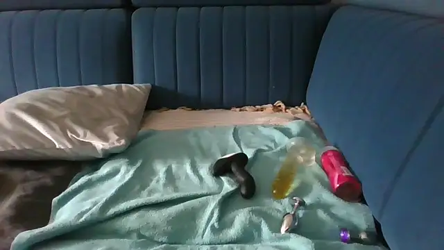 axecoman60 online show from March 2025 02:21:02 PM