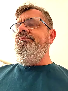 axecoman60 online show from March 2026 04:30:02 PM