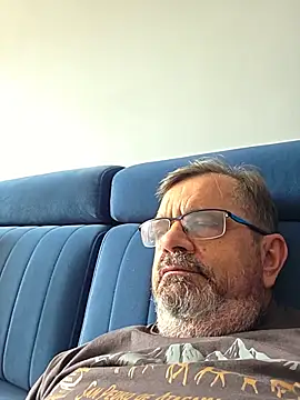 axecoman60 online show from June 2026 09:07:02 AM