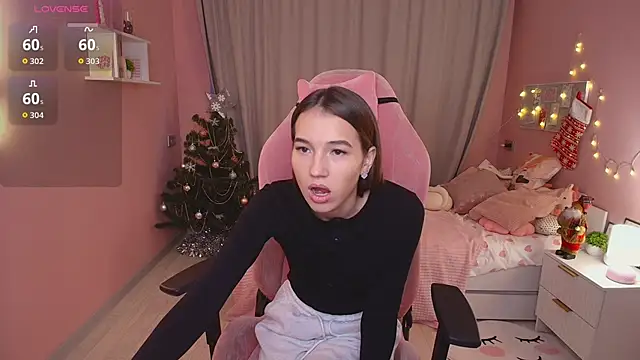 Bellla Haddid online show from December 2025 03:08:01 AM