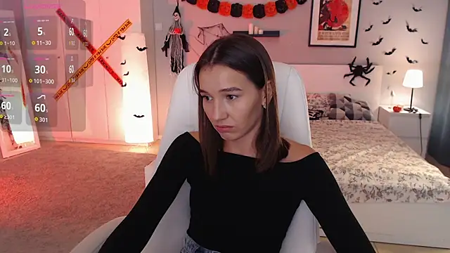 Bellla Haddid online show from October 2025 01:50:01 AM