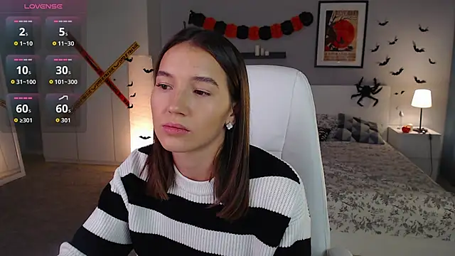 Bellla Haddid online show from October 2025 01:16:02 AM