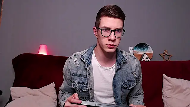 Chris Brien online show from February 2025 09:41:02 PM