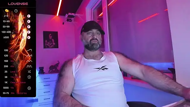 MAGABEAR077 online show from June 2026 10:11:01 PM