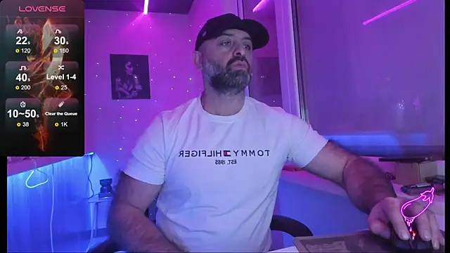 MAGABEAR077 online show from November 2025 11:41:01 PM