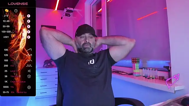 MAGABEAR077 online show from April 2026 05:32:02 PM