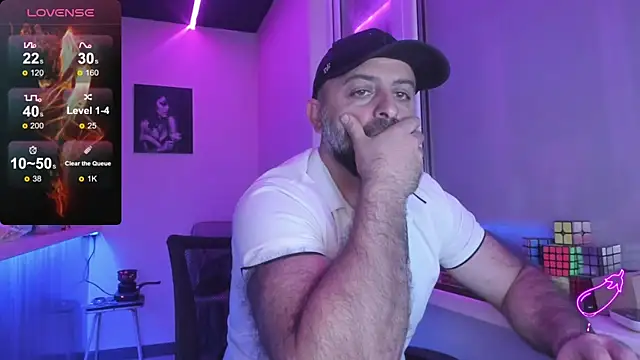 MAGABEAR077 online show from October 2025 11:05:01 PM