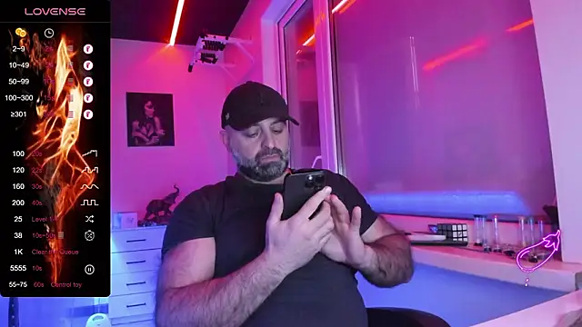 MAGABEAR077 online show from March 2026 09:35:01 AM