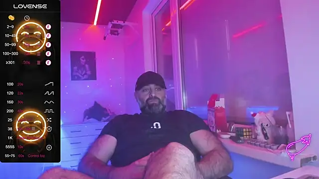 MAGABEAR077 online show from January 2026 10:32:01 AM