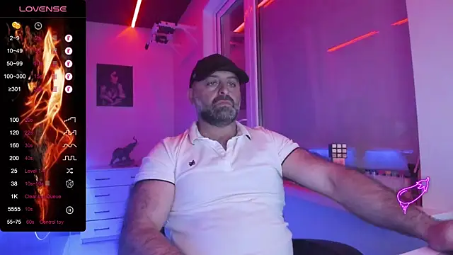 MAGABEAR077 online show from April 2026 08:43:02 PM